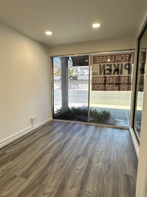 13848 Ventura Blvd, Sherman Oaks, CA à louer Photo de l’immeuble– Image 1 sur 8