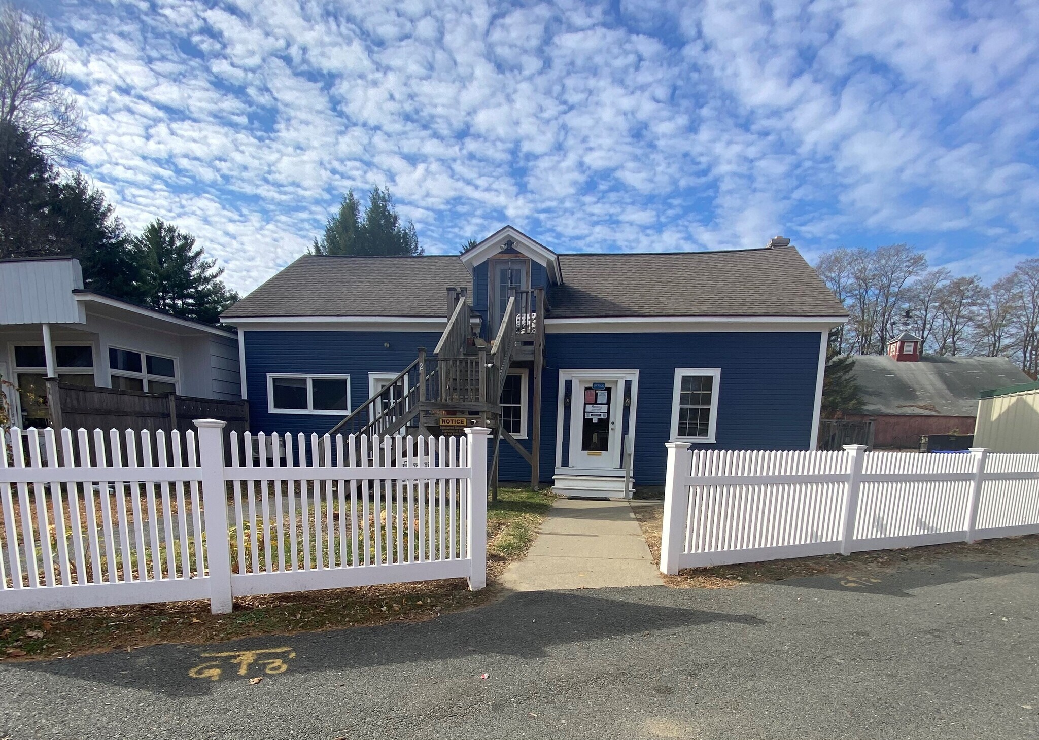 12 Elm St, Hatfield, MA à louer Photo de l’immeuble– Image 1 sur 11