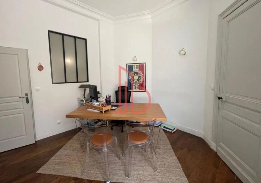 Bureau dans Bordeaux à louer - Photo de l’immeuble – Image 3 sur 5
