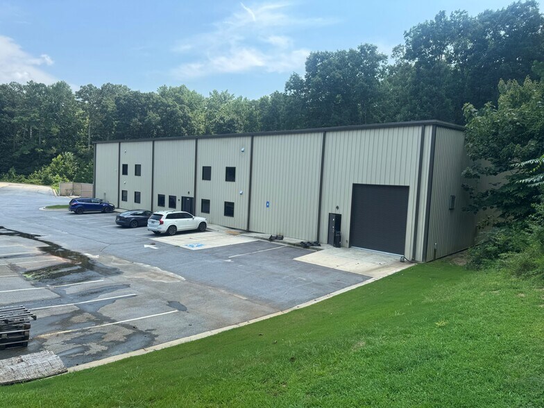 2375 Pro Tec Way, Loganville, GA à louer - Photo principale – Image 1 sur 2