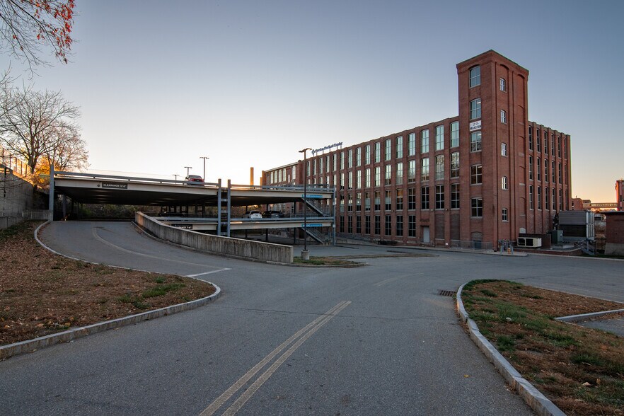 25 Marston St, Lawrence, MA à louer - Photo de l’immeuble – Image 3 sur 5