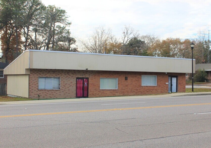2933 Platt Springs Rd, West Columbia, SC à louer - Photo principale – Image 1 sur 7