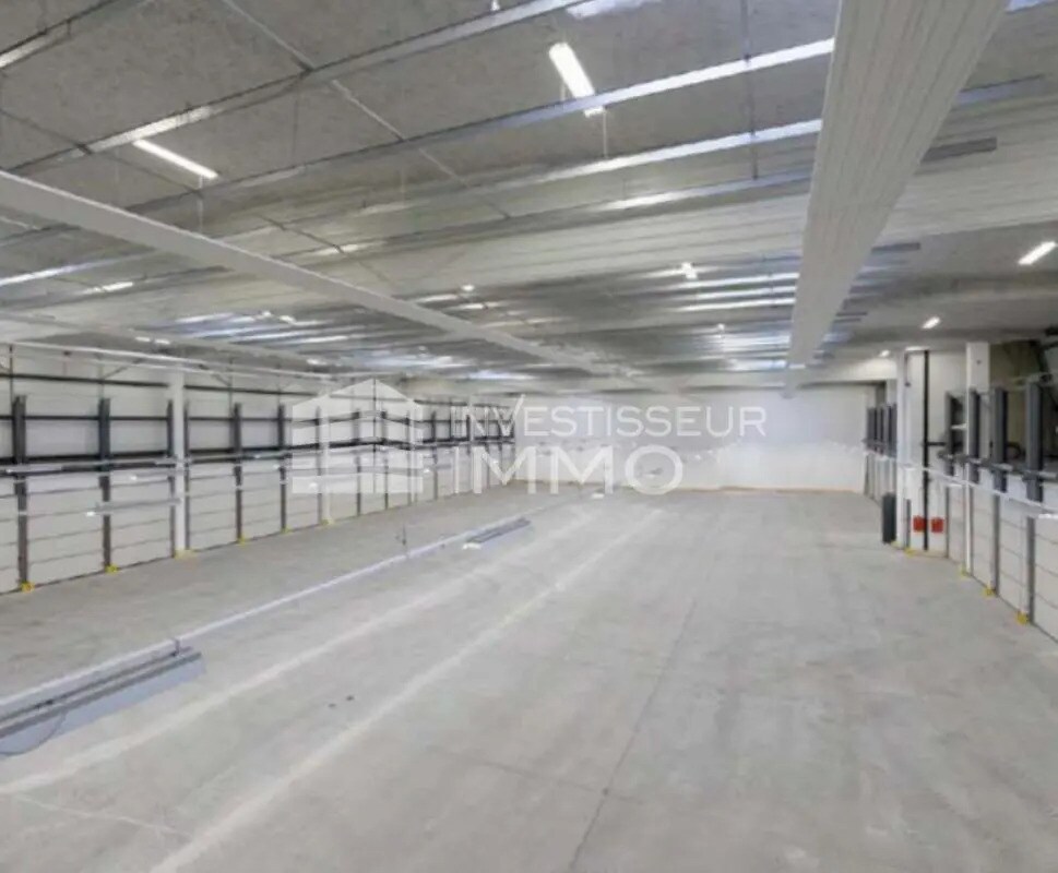 Bureau dans Le Blanc-Mesnil à louer Photo de l’immeuble– Image 1 sur 6