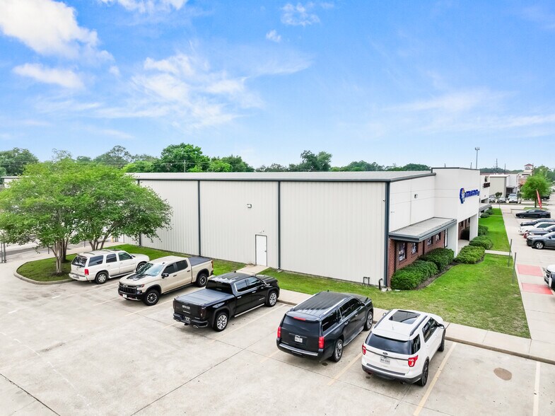 11821 S Sam Houston Pky W, Houston, TX à vendre - Photo de l’immeuble – Image 2 sur 11