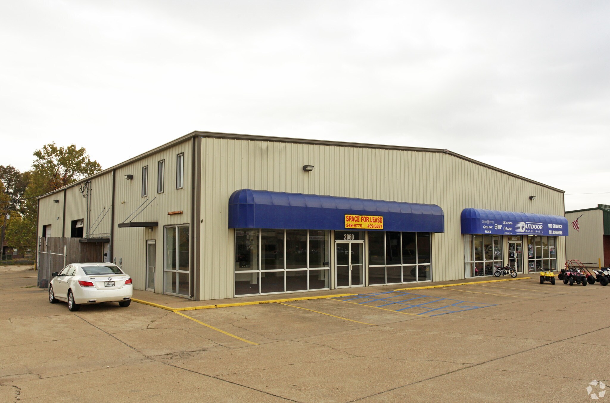 2058-2060 E Texas St, Bossier City, LA à louer Photo principale– Image 1 sur 24