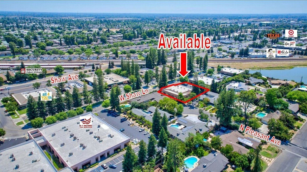 2600 W Shaw Ln, Fresno, CA à louer - Photo de l’immeuble – Image 2 sur 55