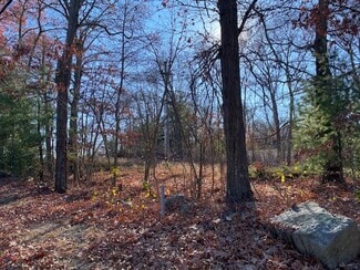 Plus de détails pour 150 John Dietsch Blvd, North Attleboro, MA - Terrain à vendre