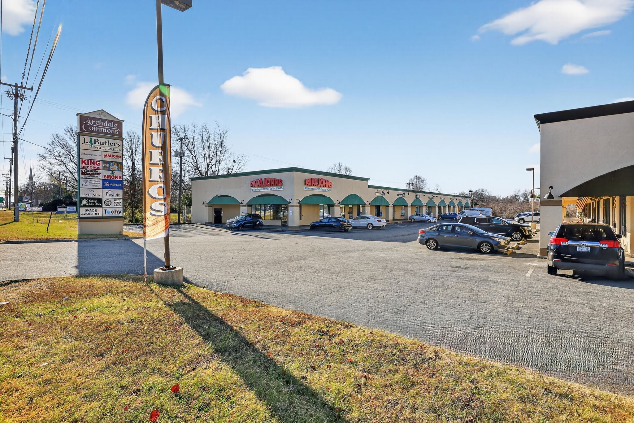 11651-A-H N Main St, Archdale, NC à louer Photo de l’immeuble– Image 1 sur 7