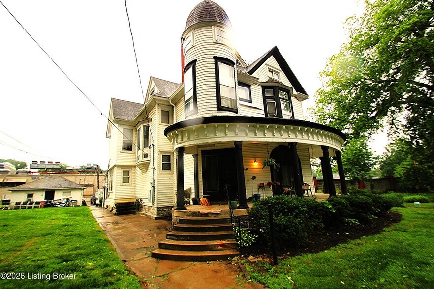 1642 Beechwood Ave, Louisville, KY à vendre - Photo de l’immeuble – Image 1 sur 7
