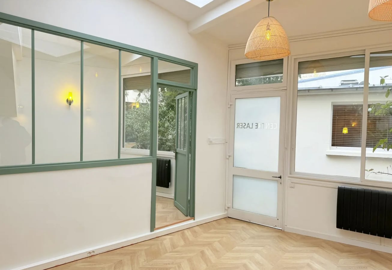 75 Avenue Niel, Paris, PAR 75017 -  -  - Photo intérieure - Image 1 of 4