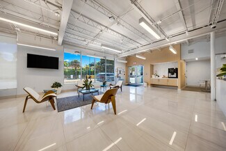 Plus de détails pour 4713-4725 SW 8th St, Miami, FL - Local commercial à louer