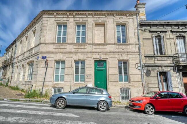 Plus de détails pour Bureau à vendre