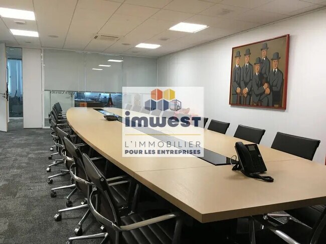 Plus de détails pour Bureau à vendre