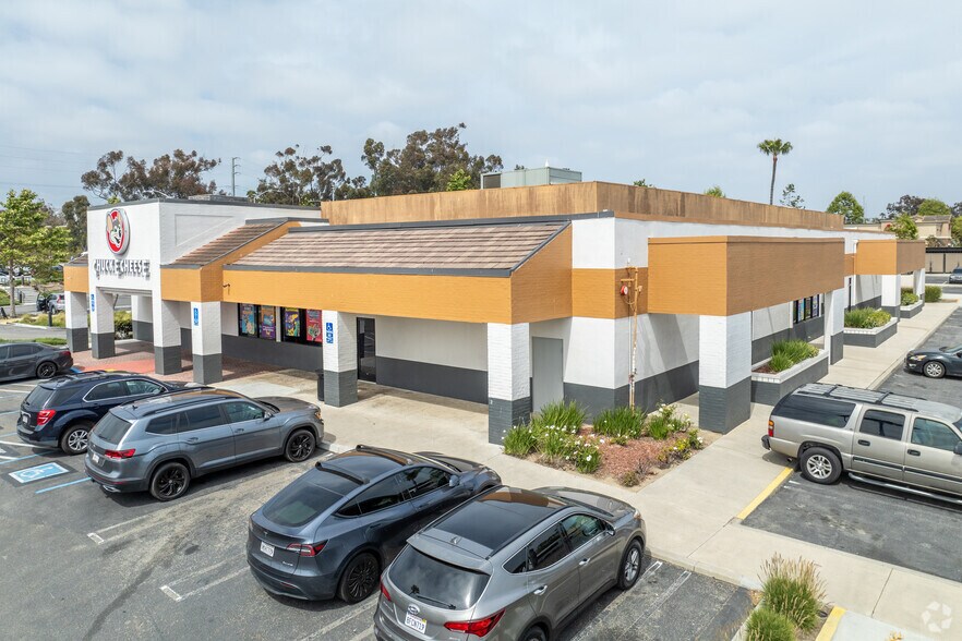4714 Telephone Rd, Ventura, CA à vendre - Photo de l’immeuble – Image 2 sur 5