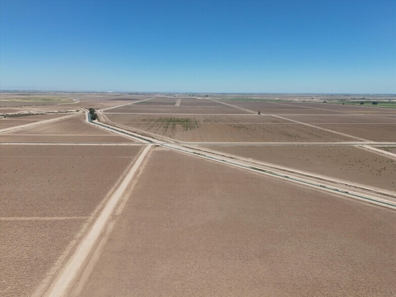 Huff Road, Imperial, CA à vendre - Photo de l’immeuble – Image 2 sur 14
