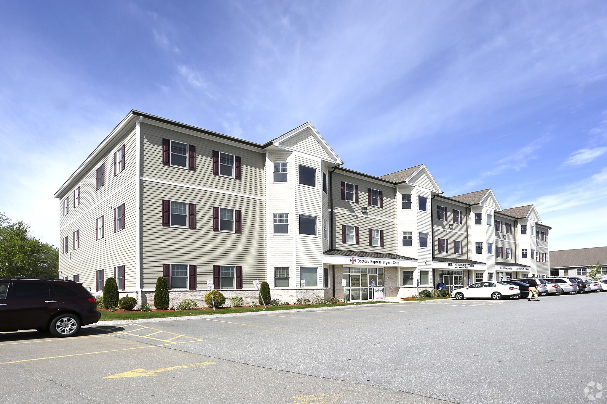 380R Merrimack St, Methuen, MA à louer Photo de l’immeuble– Image 1 sur 14