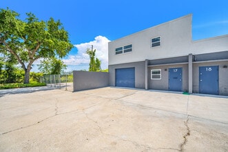 12950 58th St N, Clearwater, FL à louer Photo intérieure– Image 2 sur 10