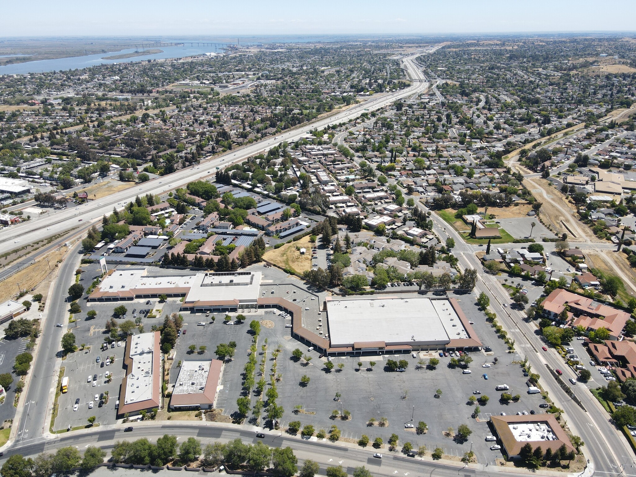 2710-2982 Delta Fair Blvd, Antioch, CA à vendre Aérien– Image 1 sur 19