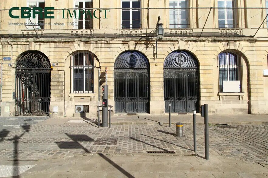 Local commercial dans Reims à vendre - Photo de l’immeuble – Image 1 sur 3
