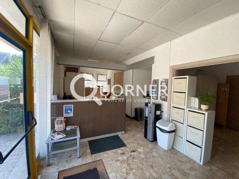 Local commercial dans Fréjus à vendre - Photo intérieure – Image 2 sur 6