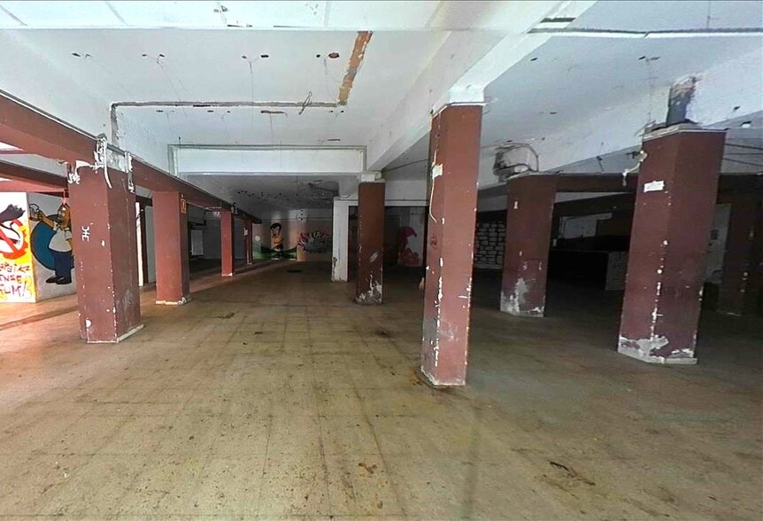 View Photo