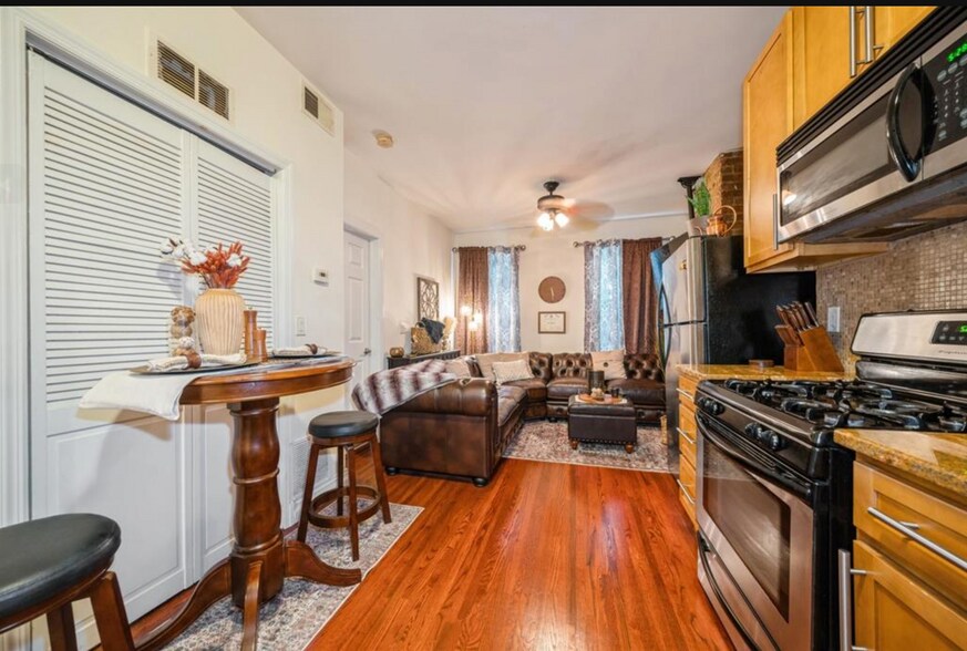 221 Pacific Ave, Jersey City, NJ à vendre - Photo de l’immeuble – Image 3 sur 24