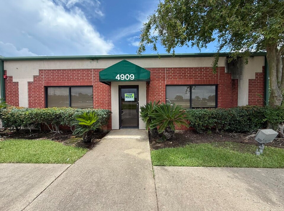 4909 Highway 69 S, Beaumont, TX à louer Photo principale– Image 1 sur 7