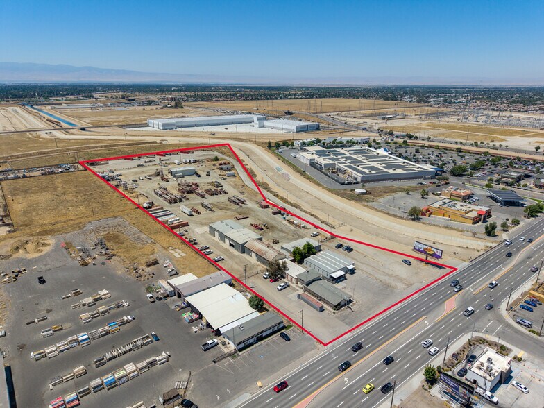 7515 Rosedale Hwy, Bakersfield, CA à louer - Photo de l’immeuble – Image 1 sur 4