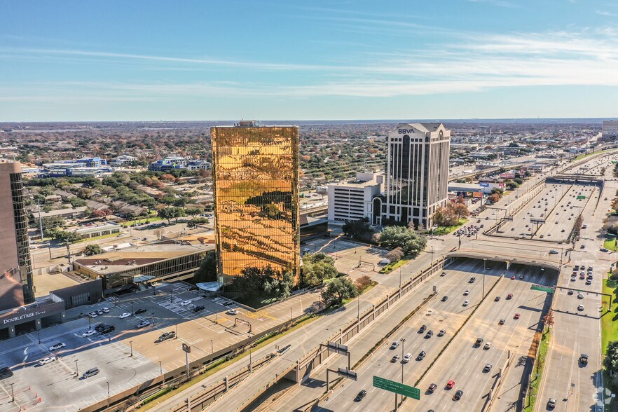 8150 N Central Expy, Dallas, TX à louer - Photo de l’immeuble – Image 2 sur 47