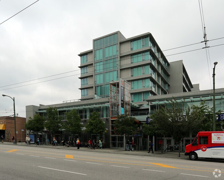 507 Broadway W, Vancouver, BC à louer - Photo de l’immeuble – Image 3 sur 5