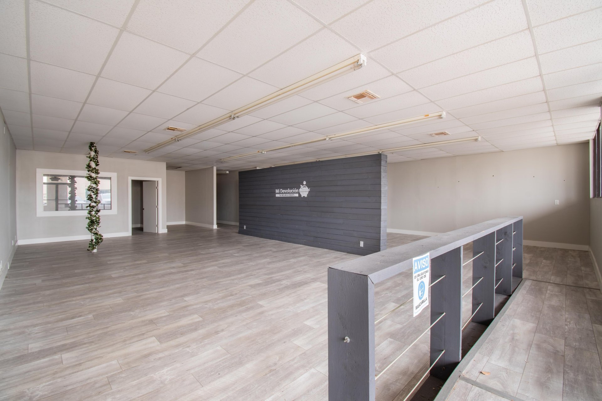 6000-6064 Ingram Rd, San Antonio, TX à louer Photo intérieure– Image 1 sur 7
