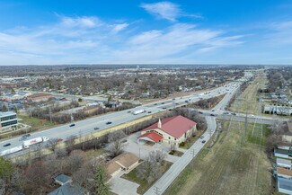 Plus de détails pour 3131 S 100th St, Milwaukee, WI - Local d'activités à louer