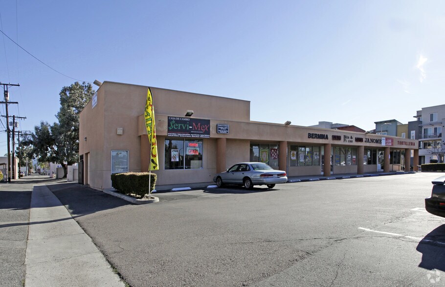 426 W 2nd Ave, Escondido, CA à vendre - Photo de l’immeuble – Image 3 sur 3