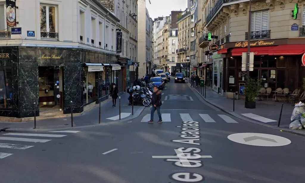 Local commercial dans Paris à louer Photo de l’immeuble– Image 1 sur 3