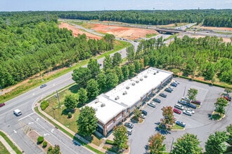 E John St, Matthews, NC - Vue aérienne vue de carte