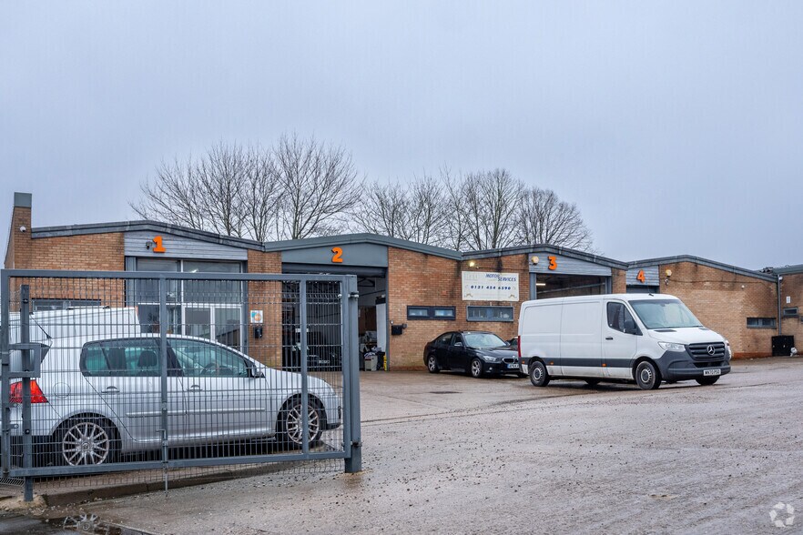 Icknield Sq, Birmingham à louer - Photo de l’immeuble – Image 3 sur 4