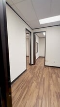 10101 Southwest Freeway, Houston, TX à louer - Vidéo sur l’annonce professionnelle