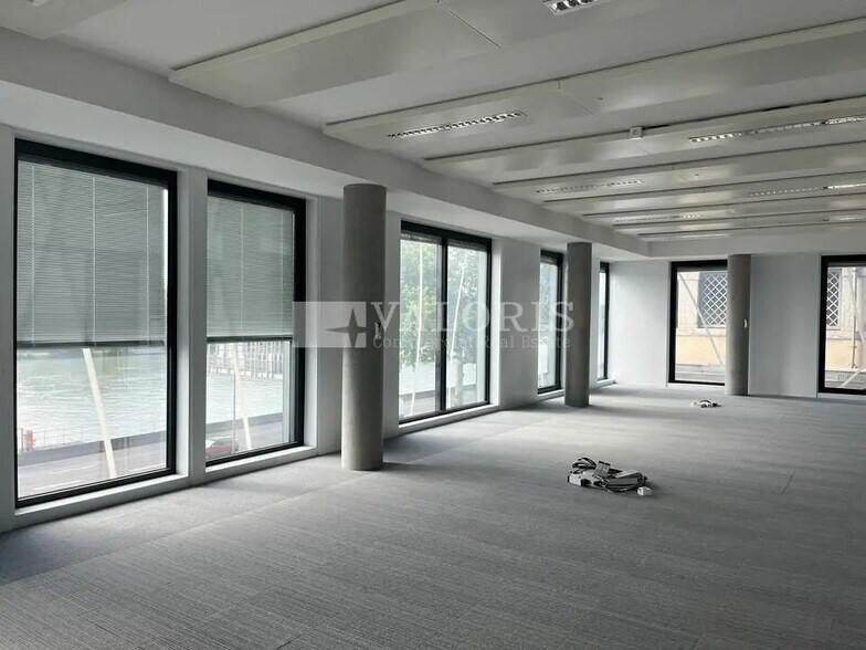 Bureau dans Lyon à louer - Photo de l’immeuble – Image 2 sur 15