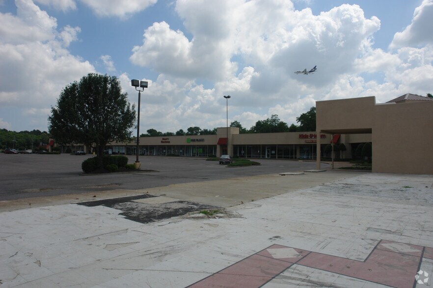 151-201 Stateline Rd, Southaven, MS à louer - Photo de l’immeuble – Image 3 sur 8