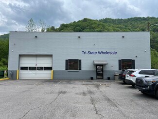 Plus de détails pour 1116 Old Logan rd, Logan, WV - Bureau à louer