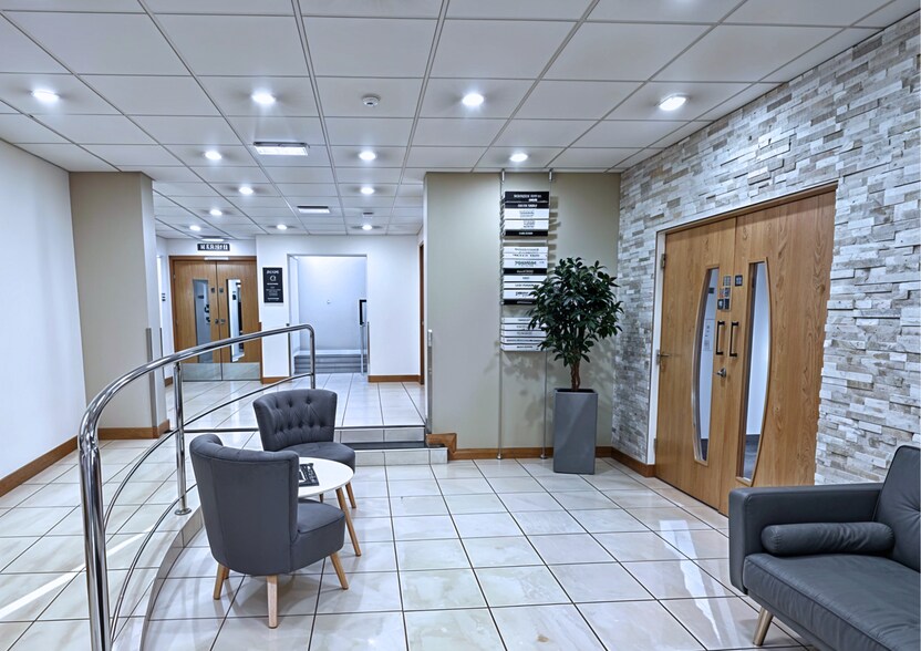 37 New Walk, Leicester à louer - Photo de l’immeuble – Image 3 sur 38