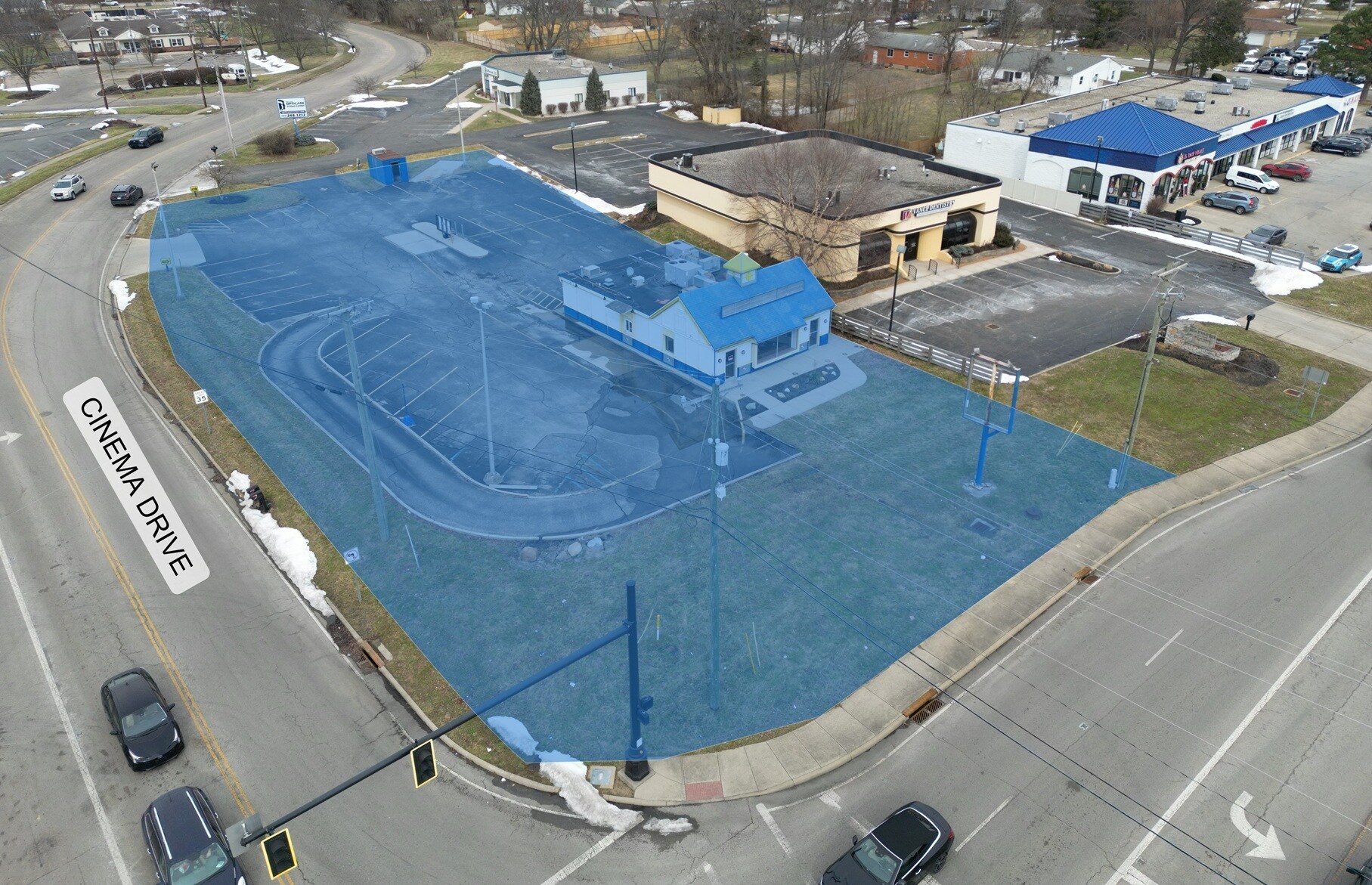 910 Business 28, Milford, OH à louer Photo principale– Image 1 sur 14