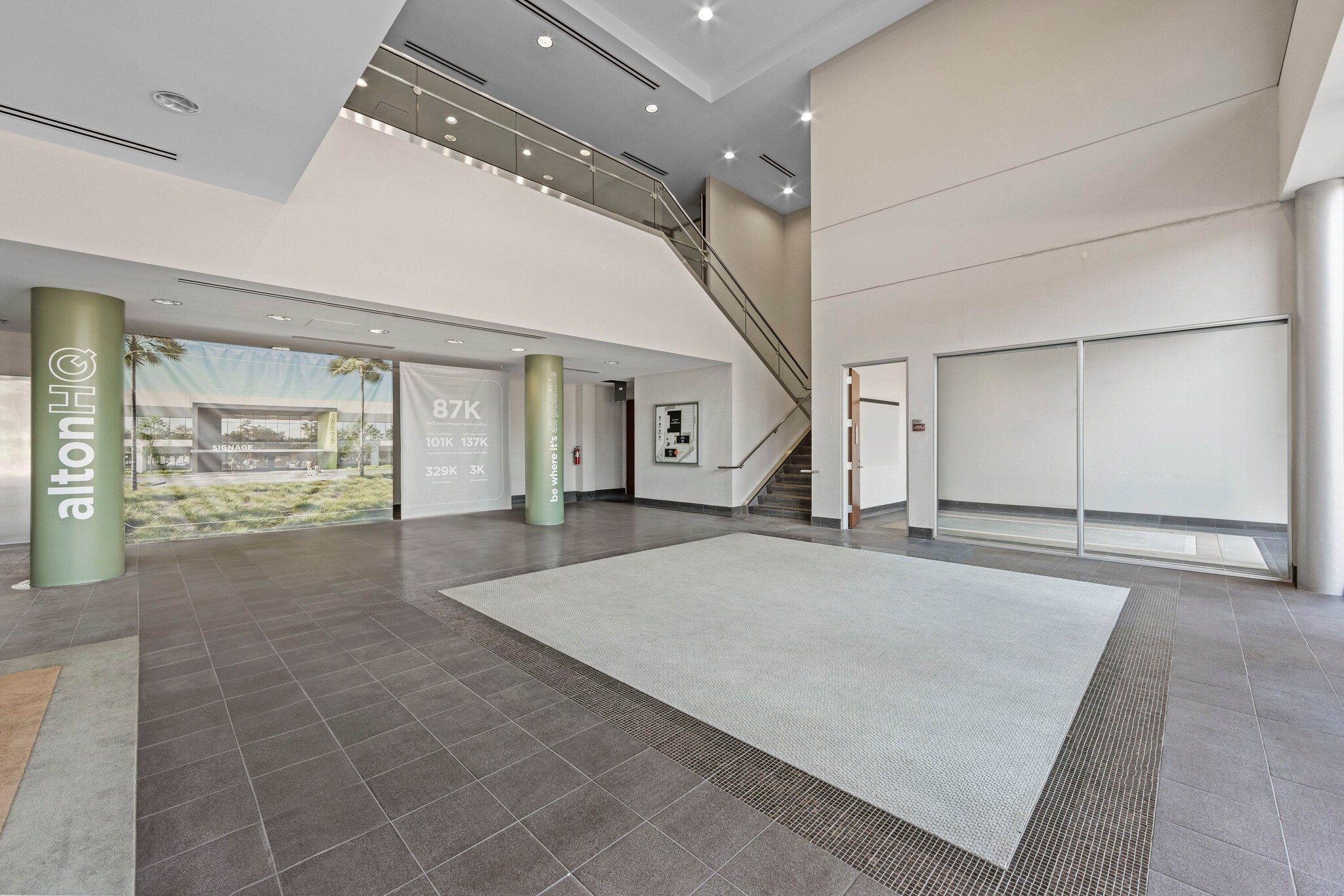15967 Alton Dr, Irvine, CA à louer Photo intérieure– Image 1 sur 12