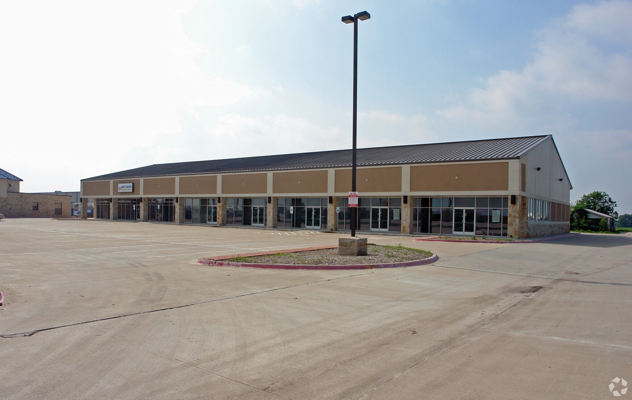 26772 US Hwy 380 E, Little Elm, TX à louer Photo principale– Image 1 sur 5