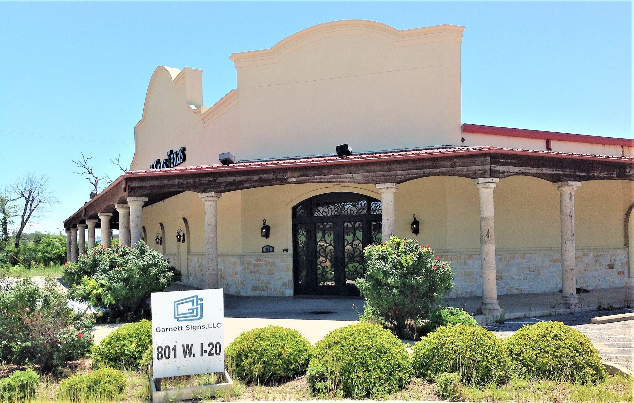 801 Interstate 20 Frontage Rd, Weatherford, TX à louer Photo principale– Image 1 sur 25