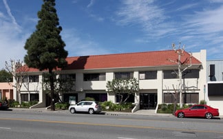 Plus de détails pour 17037 Chatsworth St, Granada Hills, CA - Bureau à vendre