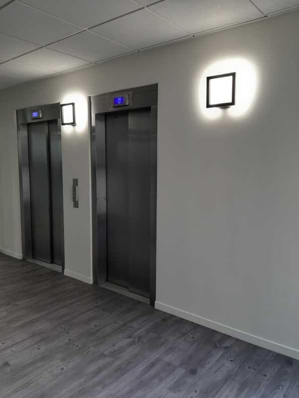 18 Rue Grange Dame Rose, Vélizy-Villacoublay à louer Photo de l’immeuble– Image 1 sur 21