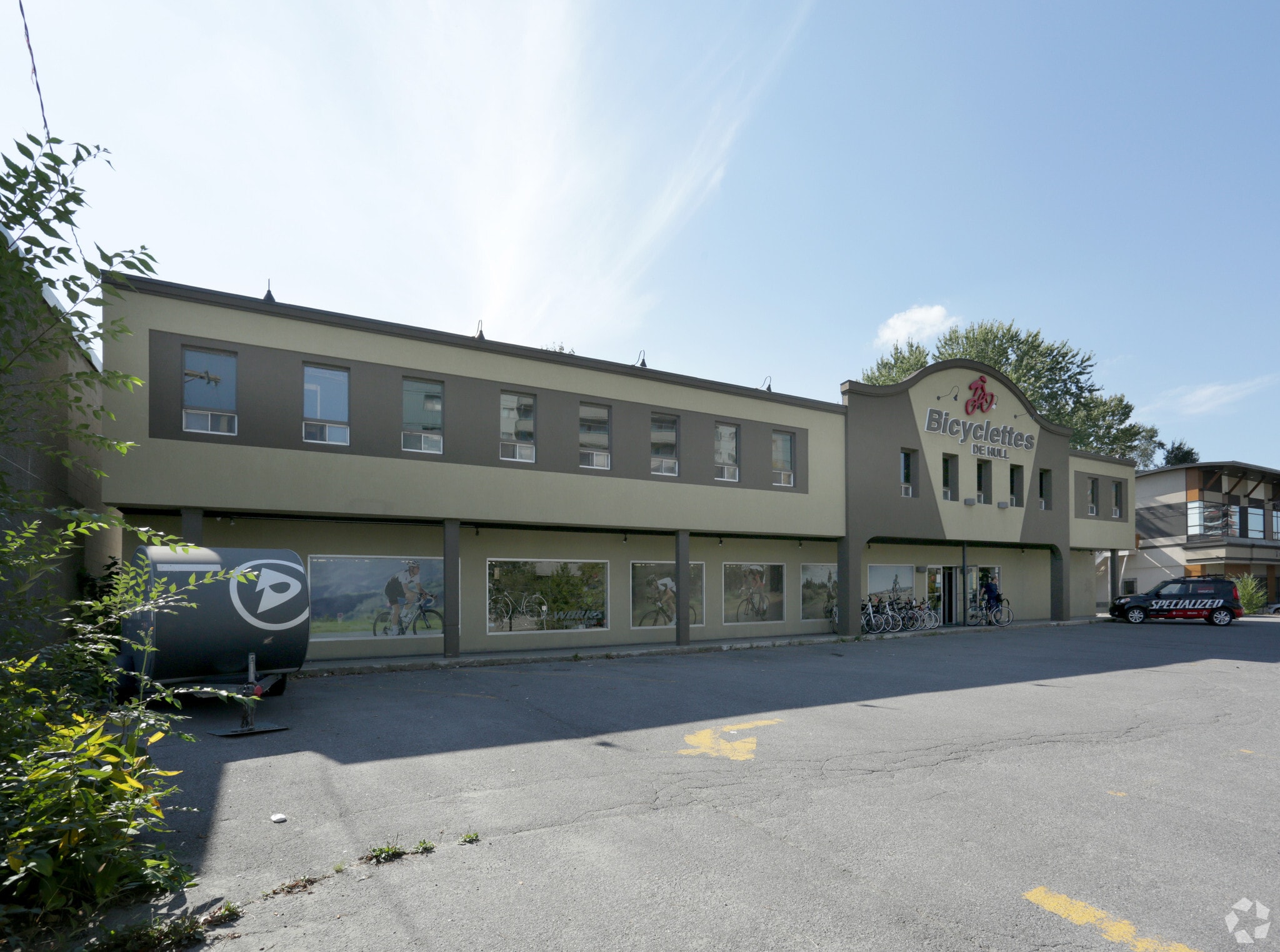 675 Boul Saint-Joseph, Gatineau, QC à louer Photo principale– Image 1 sur 7