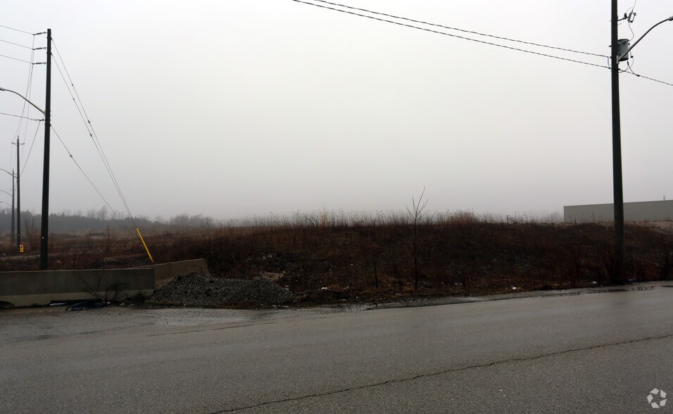 Hesh Cres, Kitchener, ON à vendre - Photo de l’immeuble – Image 3 sur 3