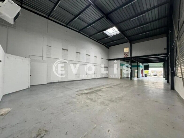 5 Route De La Bonde, Massy à louer - Photo de l’immeuble – Image 2 sur 10